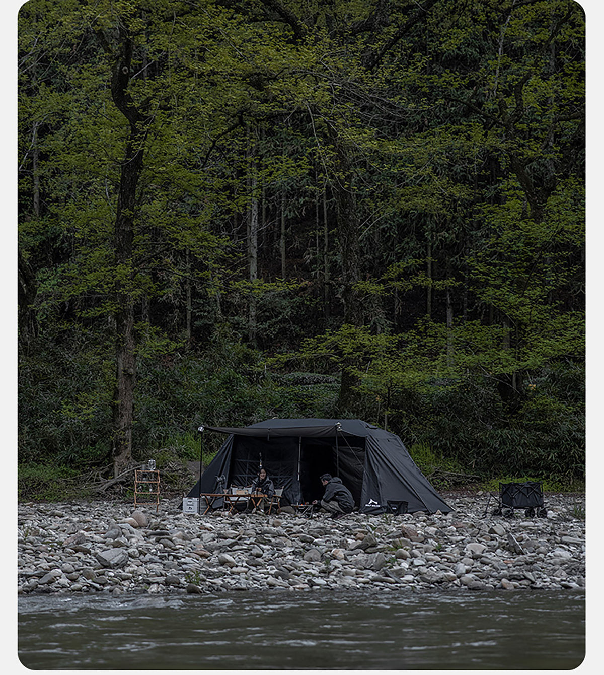 2ルームルーフテント
