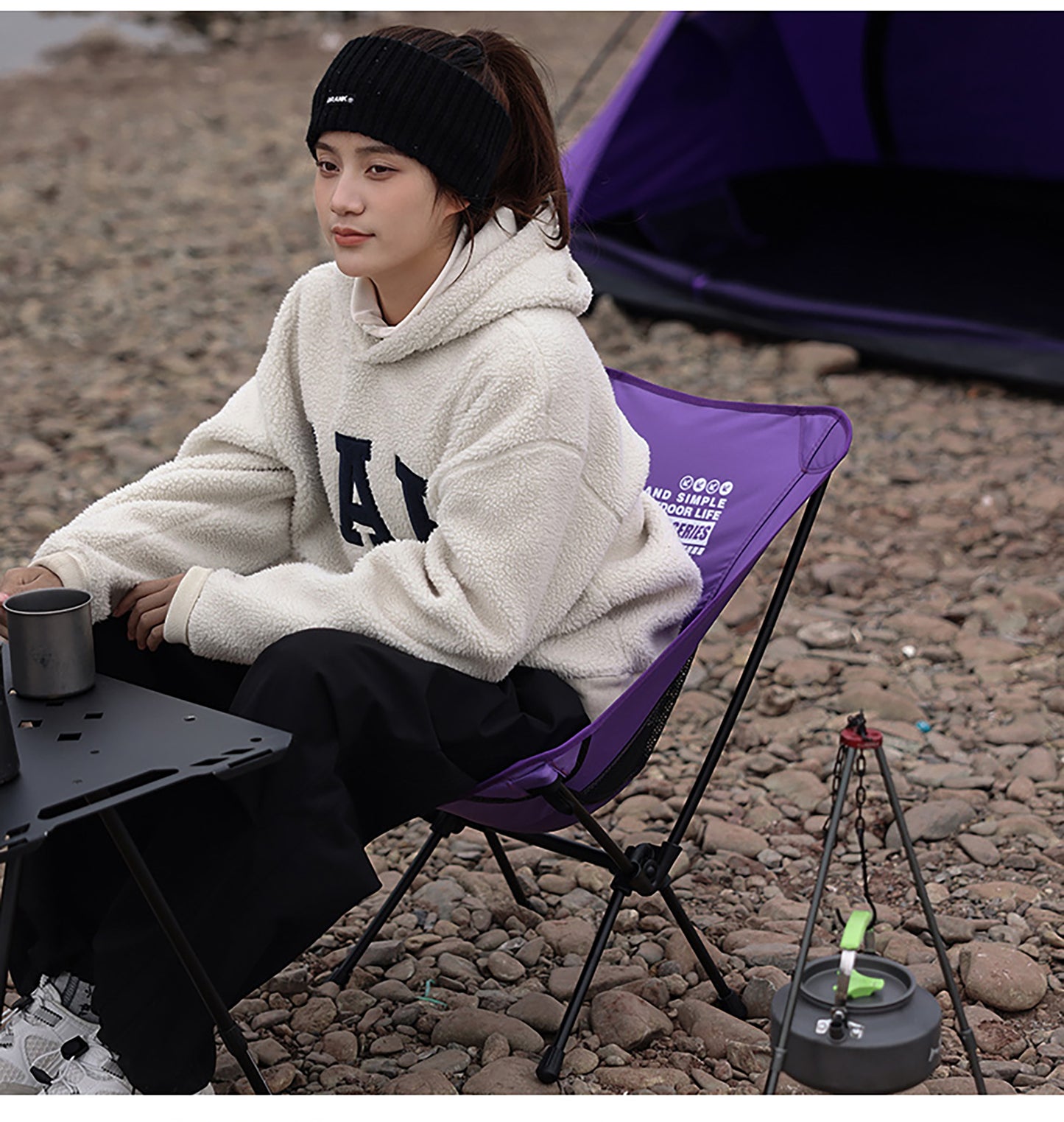 軽量アルミ製ムーンチェア